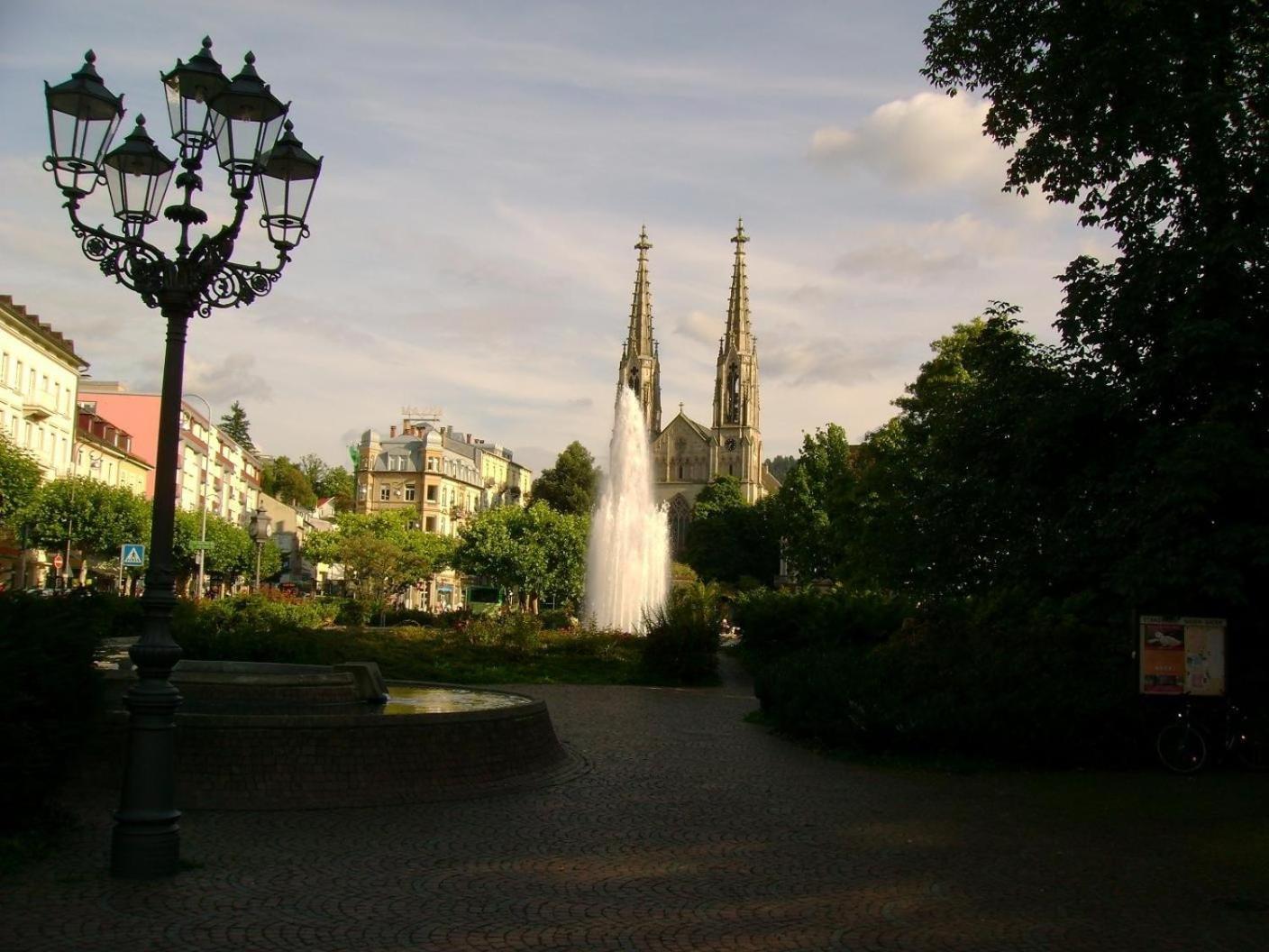 Du Russel Suite Baden-Bade Exterior foto